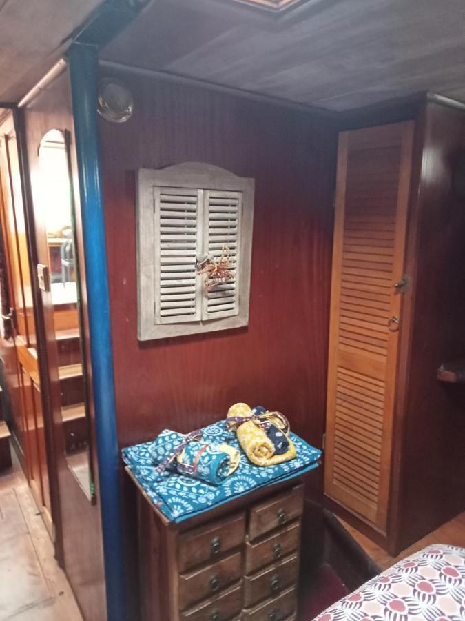Bateau De Pirates Hotel Gruissan Exterior photo